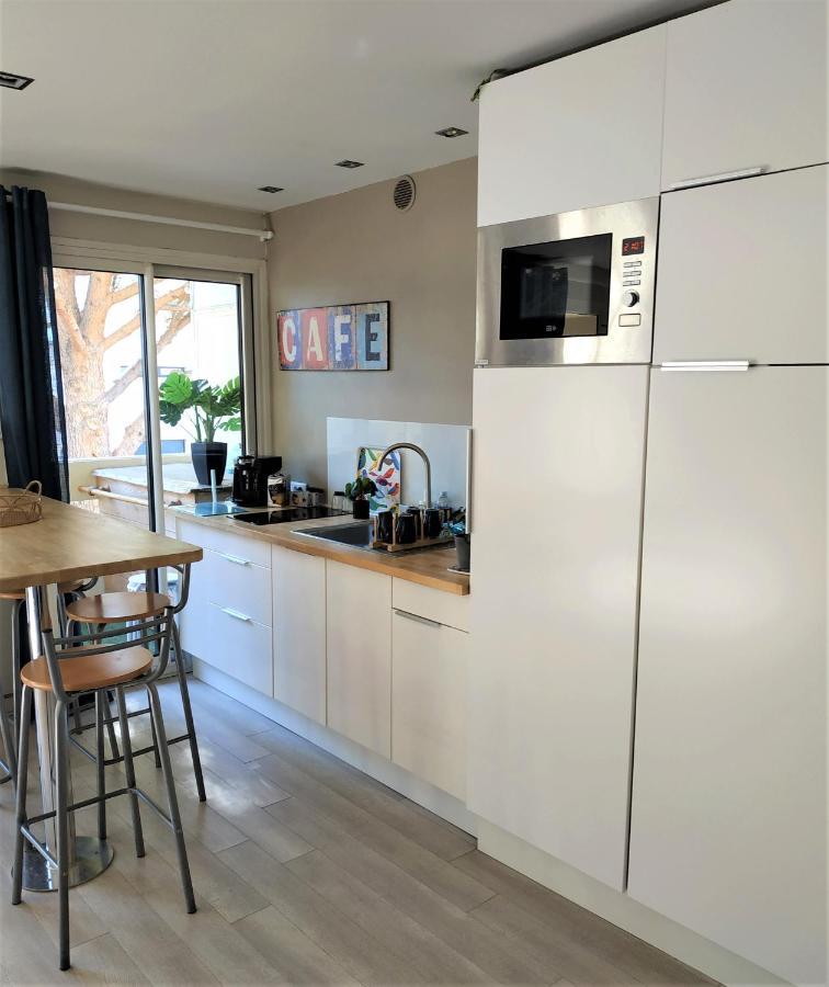 Charmant Appartement A 350M De La Plage Et Du Port Fréjus 外观 照片