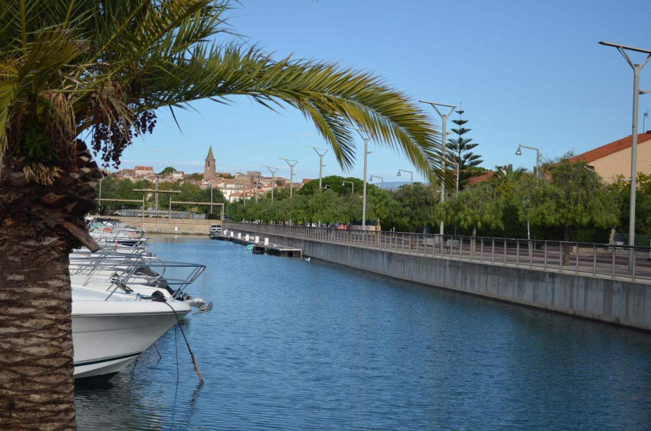 Charmant Appartement A 350M De La Plage Et Du Port Fréjus 外观 照片