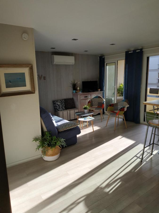 Charmant Appartement A 350M De La Plage Et Du Port Fréjus 外观 照片